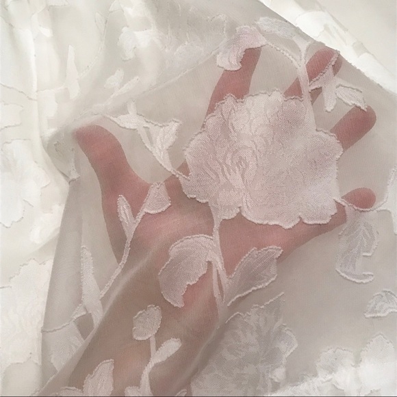 LC x Disney Cinderella White Floral Popover Dress - Picture 5 of 6